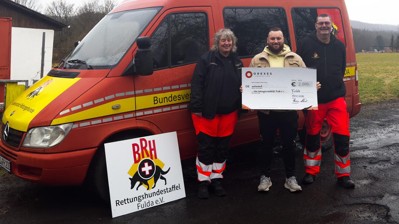 OREXES spendet 2.000 Euro für Einsätze auf vier Pfoten